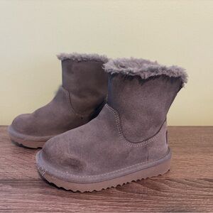 Toddler Girl Ugg Boots